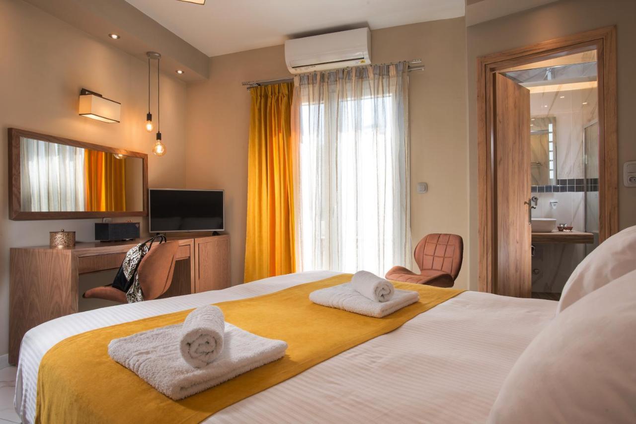 Angelica'S Deluxe Rooms In Adamas 외부 사진