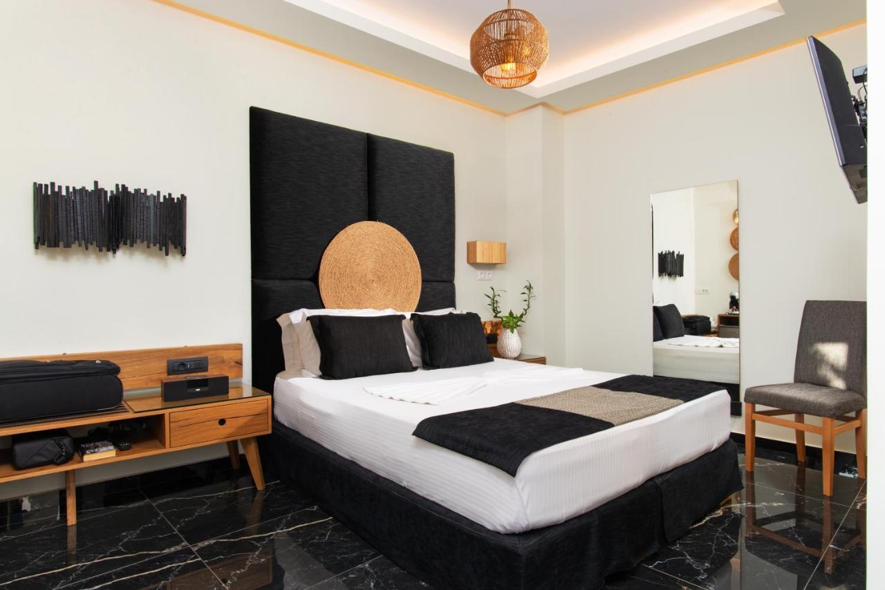 Angelica'S Deluxe Rooms In Adamas 외부 사진
